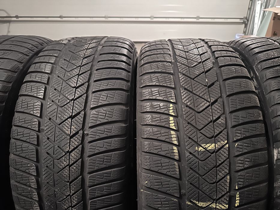 Opony zimowe Pirelli Sottozero3 2x245/45/18 2x275/40/18 runflat