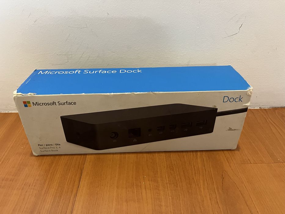 Microsoft Surface Dock