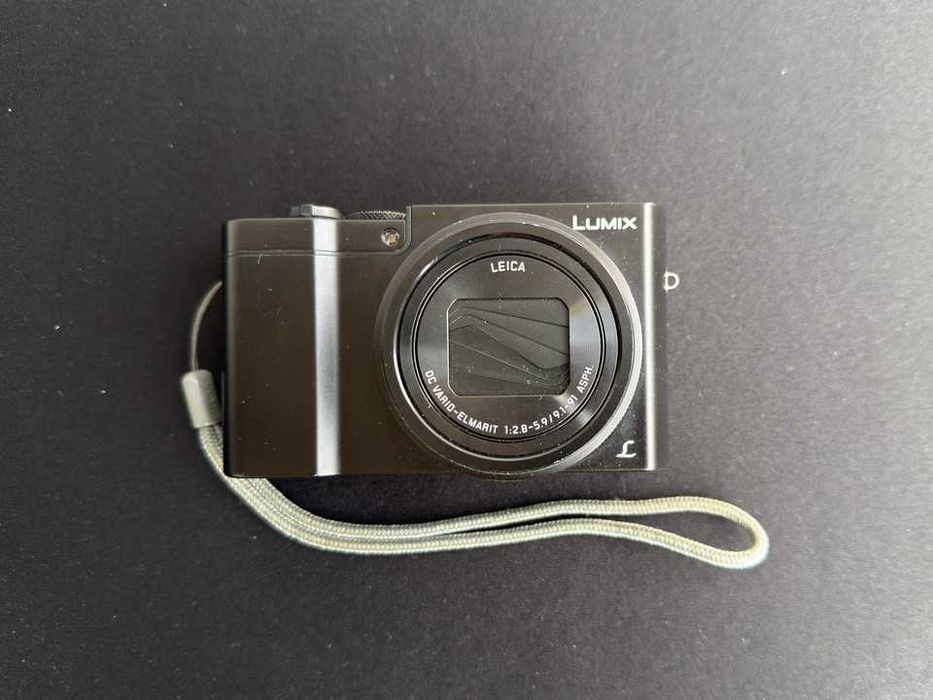 Aparat Kompaktowy Panasonic DMC-TZ100 Lumix + oryginalna ładowarka + etui + karta sd 64gb