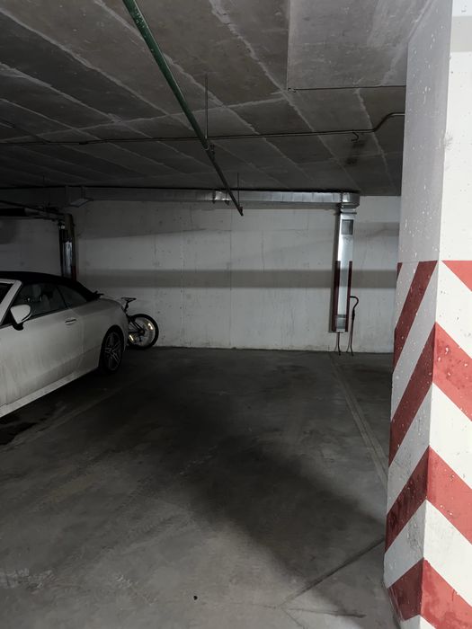 Паркомісце в ЖК «Сонячна Брама»