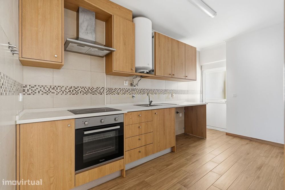 Apartamento T3 renovado centro da Ericeira