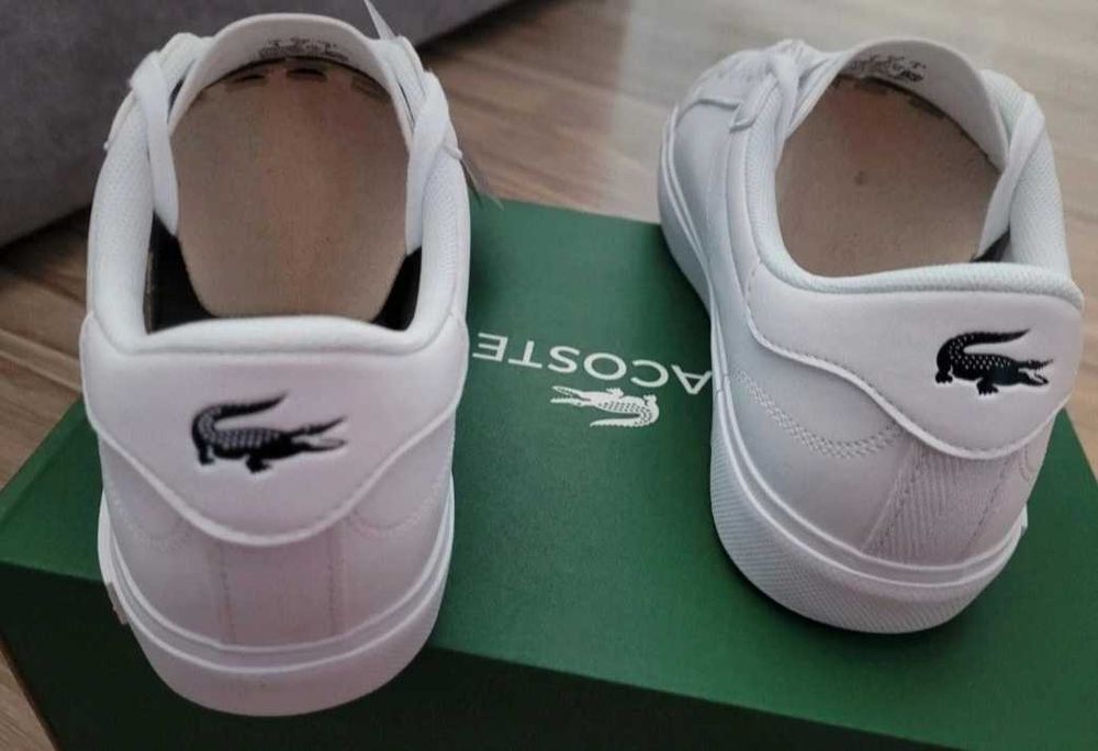 Nowe białe buty Lacoste tenisówki rozmiar 38 trampki