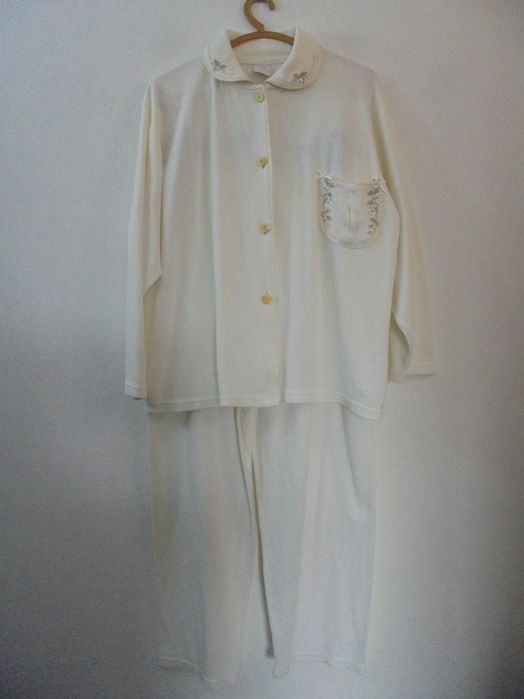 pijama de senhora como novo