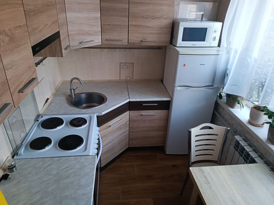 2-х кімнатна квартира, подобово!