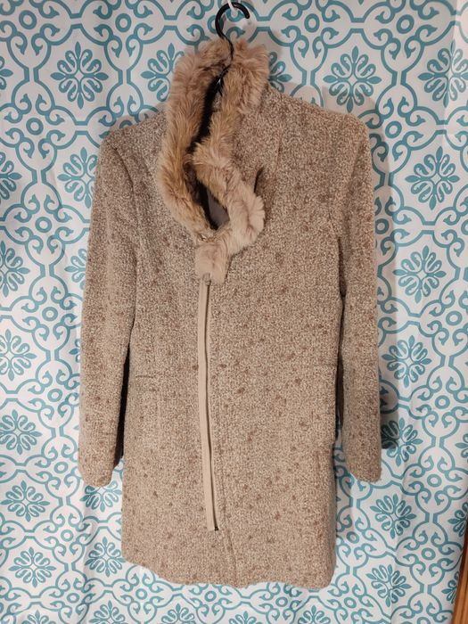 Płaszcz krótki damski