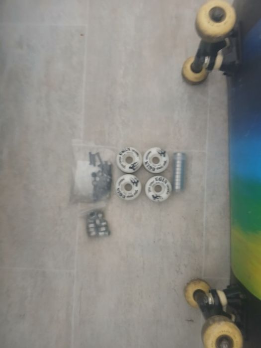 Skate  completo feito de canadian maple da decathlon