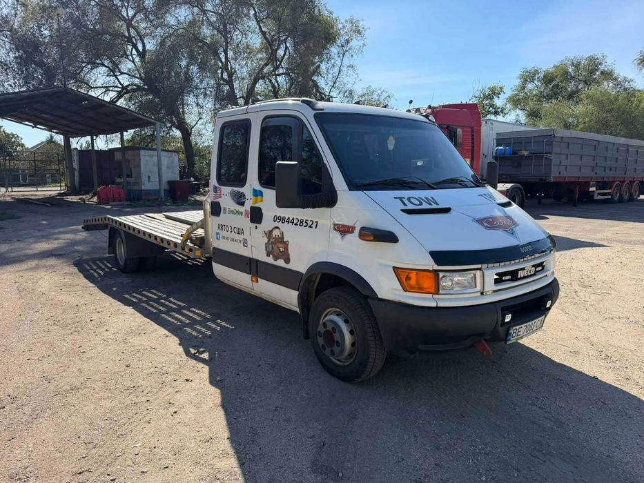 Продам эвакуатор Iveco daily
