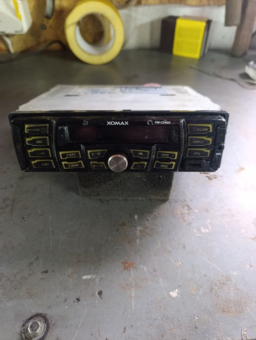 Автомагнітола xomax