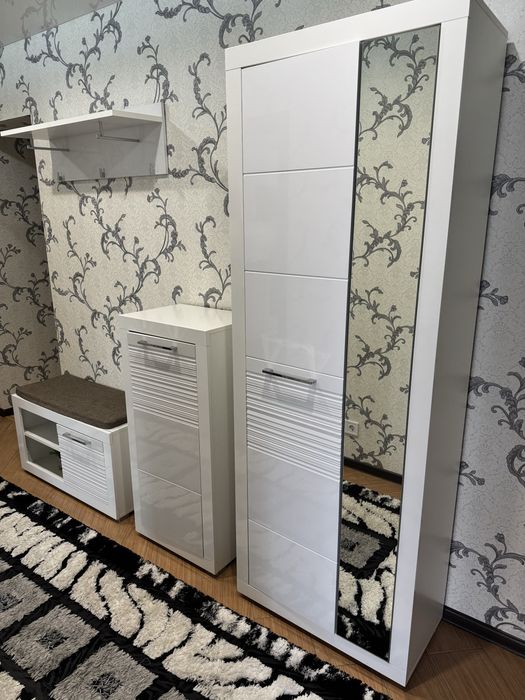 Продам прихожу в ідеальному стані