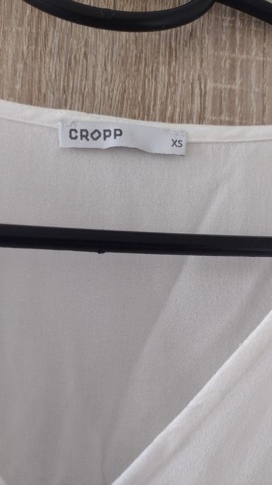 Biała bluzka Cropp XS