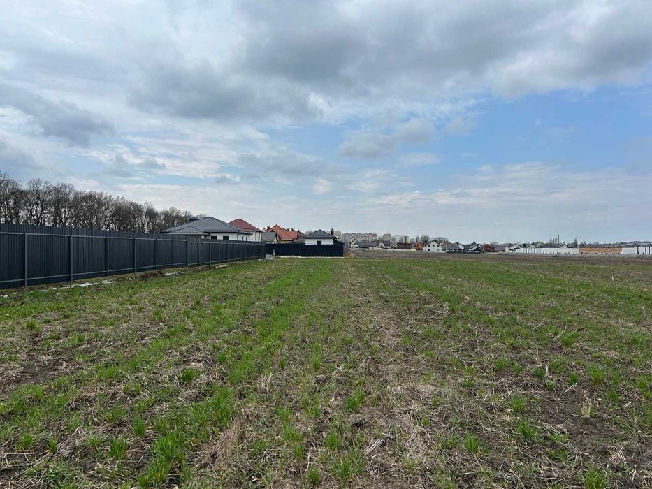 (7) Продаж ділянки під будівництво в Тяжилові (8813)