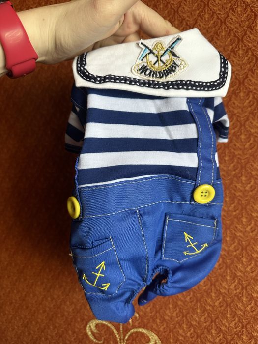 Одяг для собак костюм