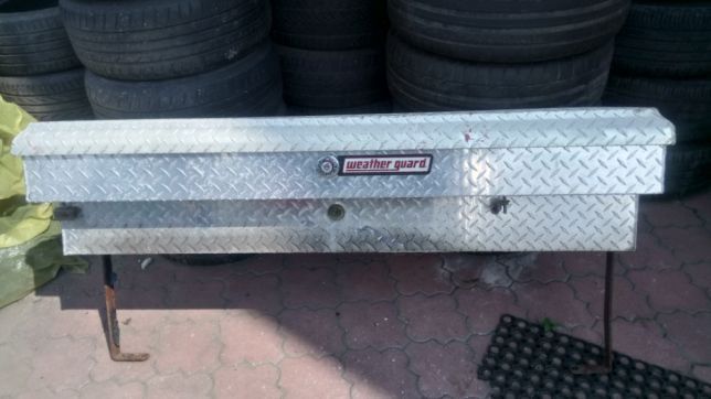 dodge chrysler chevrolet ford skrzynka schowek