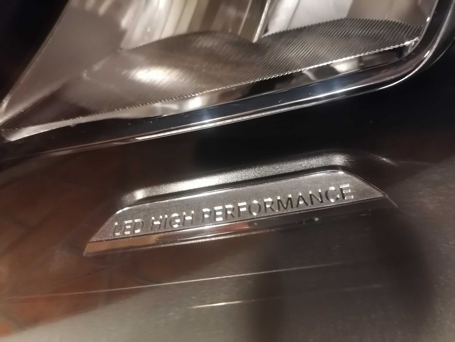 Farol Mercedes CLA w117 ótica óptica Led high performance