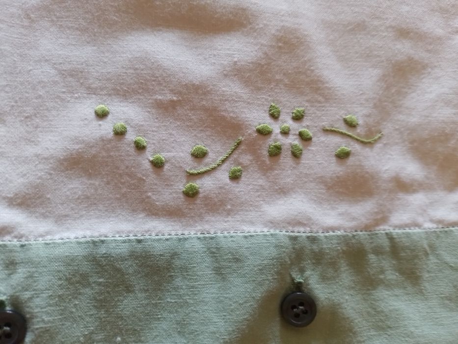 2 almofadas e 1 travesseiro em linho