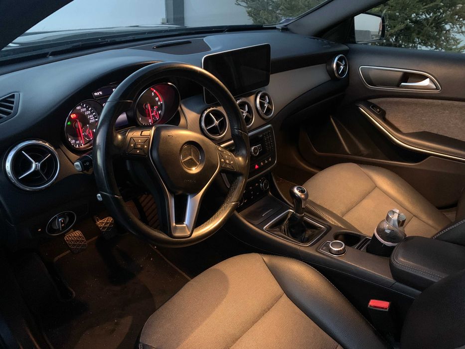 Mercedes GLA 180 — foto 4