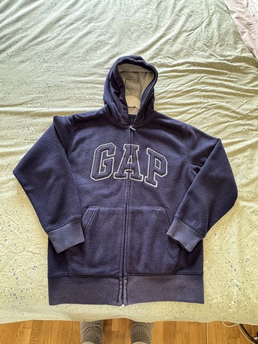 Casco azul com capuz GAP