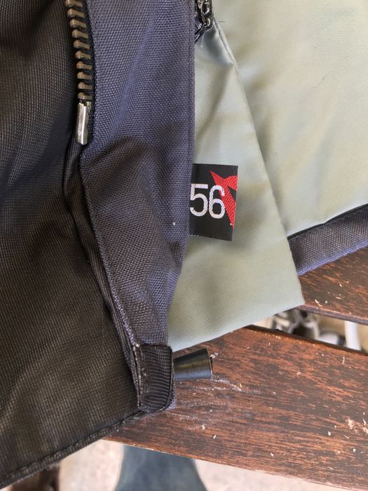 Casaco Dainese em bom estado