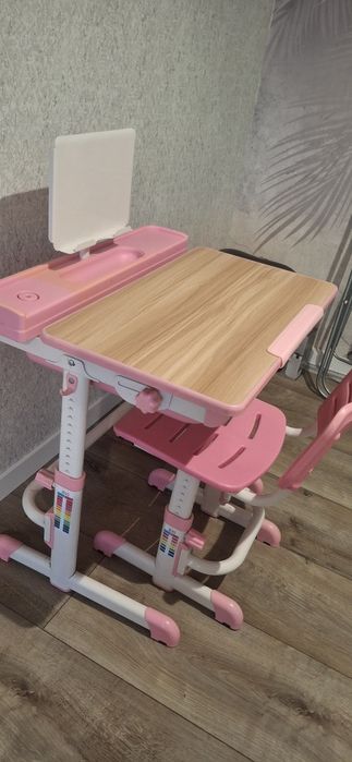 Парта школьная для девочки