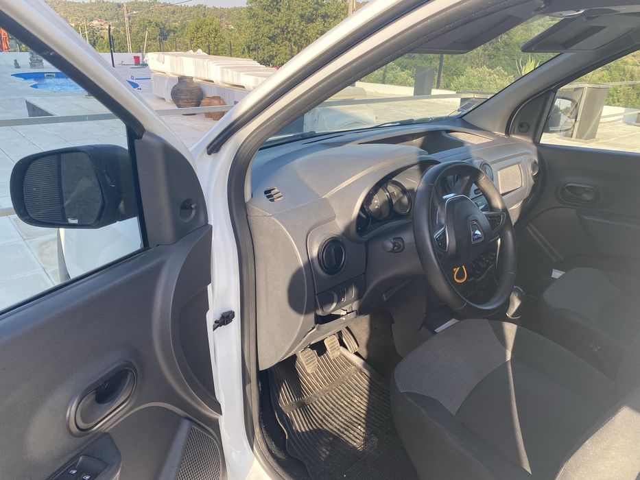 Dacia dokker isotermica