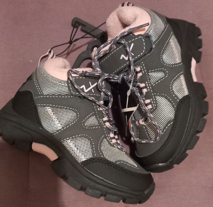 Nowe buty trekkingowe dziewczece 29 (od 28)