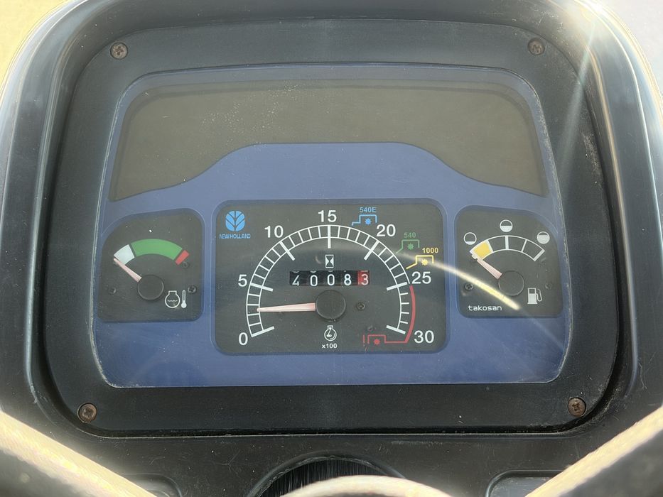 New Holland TD80D