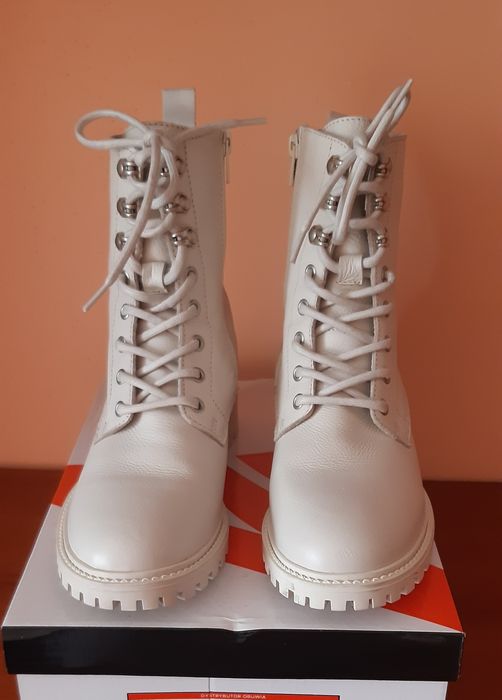 Trapery beżowe nowe