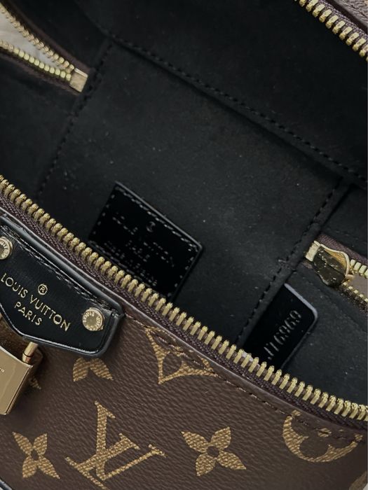 Сумка шкіра Louis Vuitton vanity chain pouch, луі вітон, LV