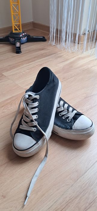 Trampki eleganckie modne