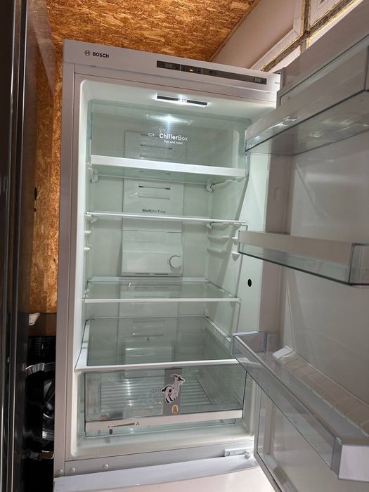 Холодильник  bosch RB3300SA з Німеччини (майже новий)