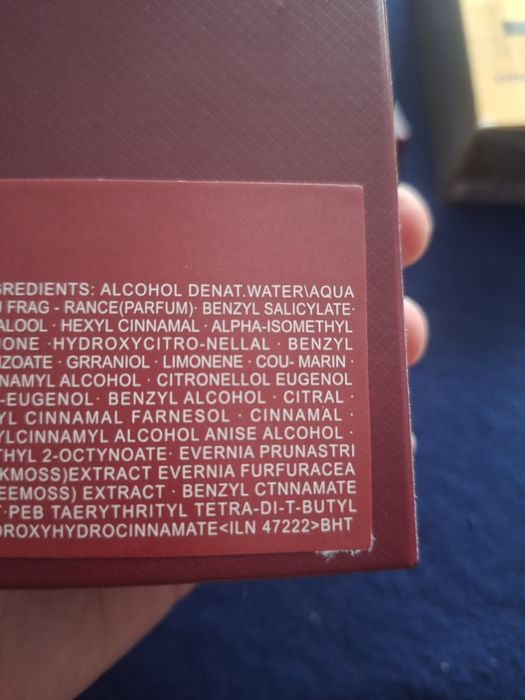 Nowe zafoliowane perfumy