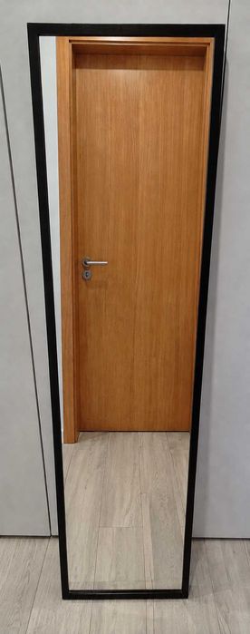 Espelho ikea com moldura preta