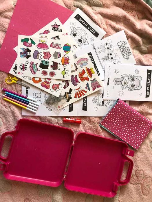 Zestaw kreatywny lol surprise w walizce, kolorowanki naklejki