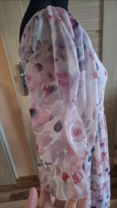 Sukienka mini w kwiaty rozmiar XL