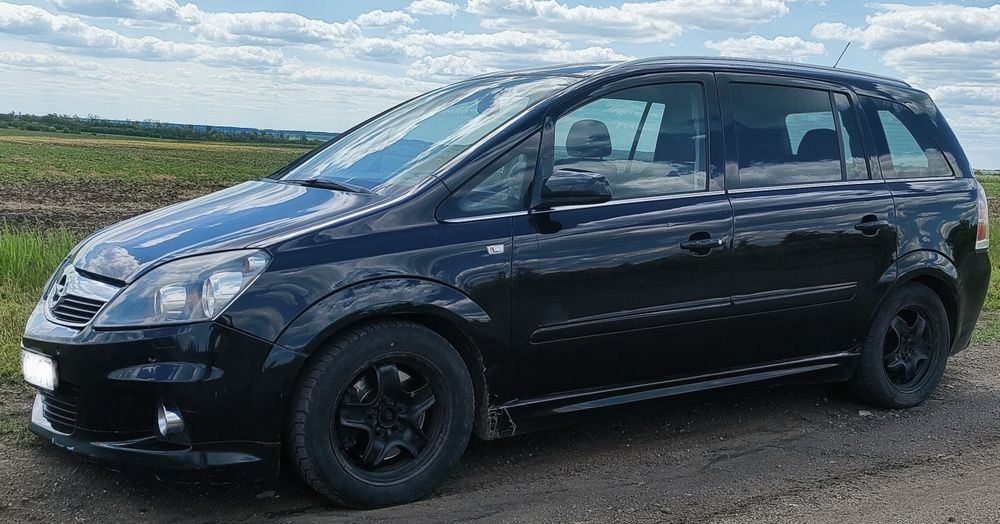 Продам Opel Zefira B