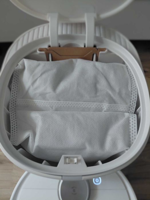 Robot sprzątający stacja SAMO OPRÓŻNIANIA mopowanie wifi