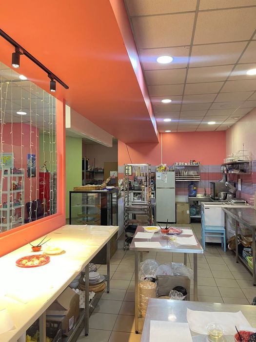 Продам  приміщення в ЖК Лермонтове окремий вхід