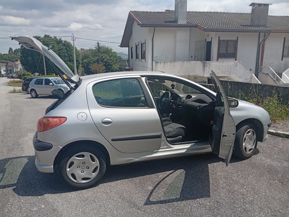 Peugeot 206 — fotografia 4