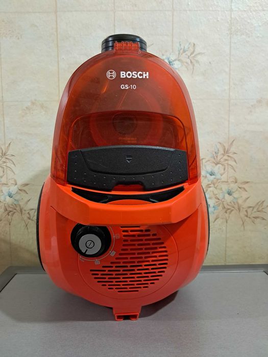 пылесос BOSCH GS - 10 Колбовый