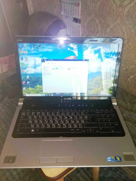 ноутбук Dell 1747 робочий ВЕЛИК ЕКРАН/ і7 -4/8 ядер/RAM 4 gb/Hdd 350gb