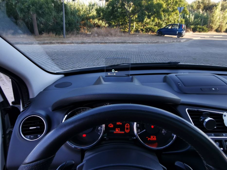 Peugeot 3008 hibrido.
