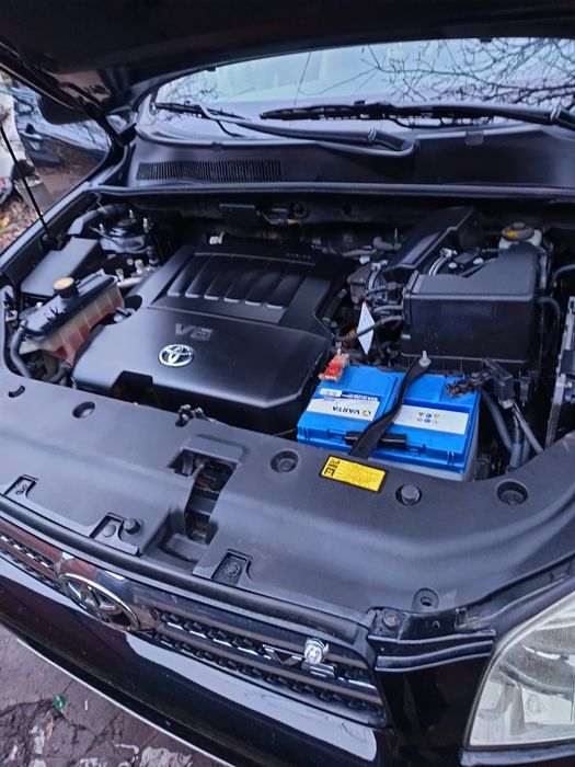 Тойота RAV-4 Автомат мотор 3.5 . 4х4