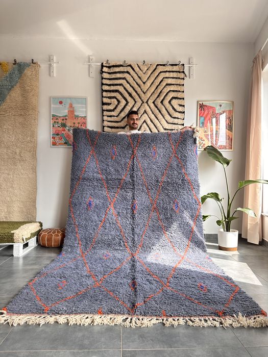 Marokański, ręcznie tkany, wełniany dywan