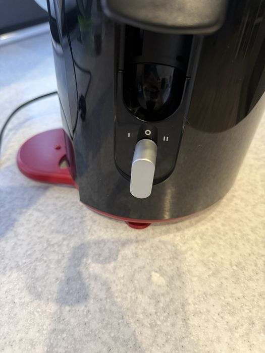 Продам соковижималку PHILIPS HR 1858-90.