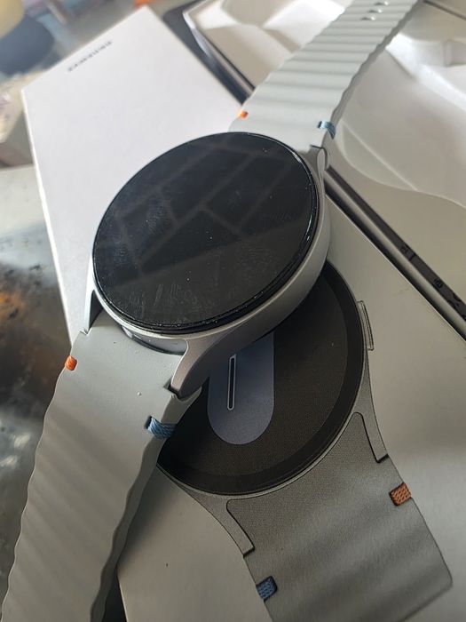 Galaxy Watch 7 (44mm) + Extras