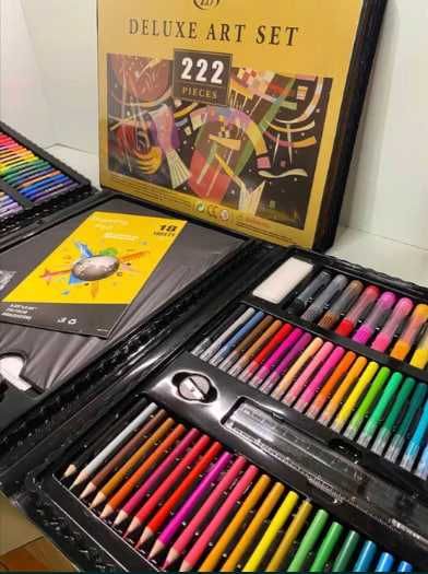 Набір для малювання Deluxe Art Set ZD, подарунок: 450 грн