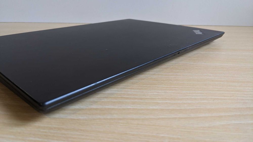 Сучасний Lenovo ThinkPad T490s i5\8gb\250gb\IPS\акумулятор у гарному стані