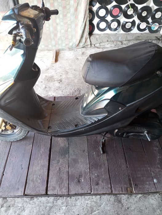 Продам скутер yamaha