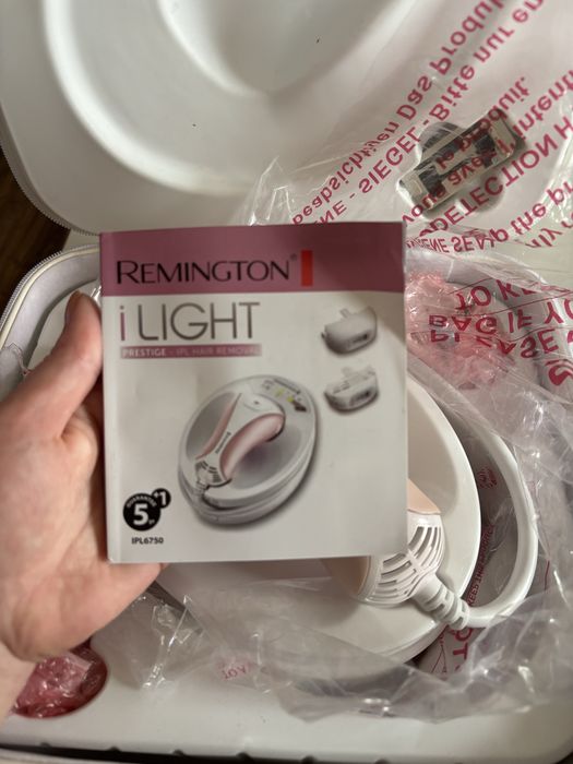Depilator laserowy  Remington i-Light IPL 6750