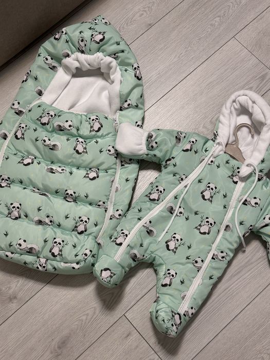 Продам теплий конверт з комбінезоном